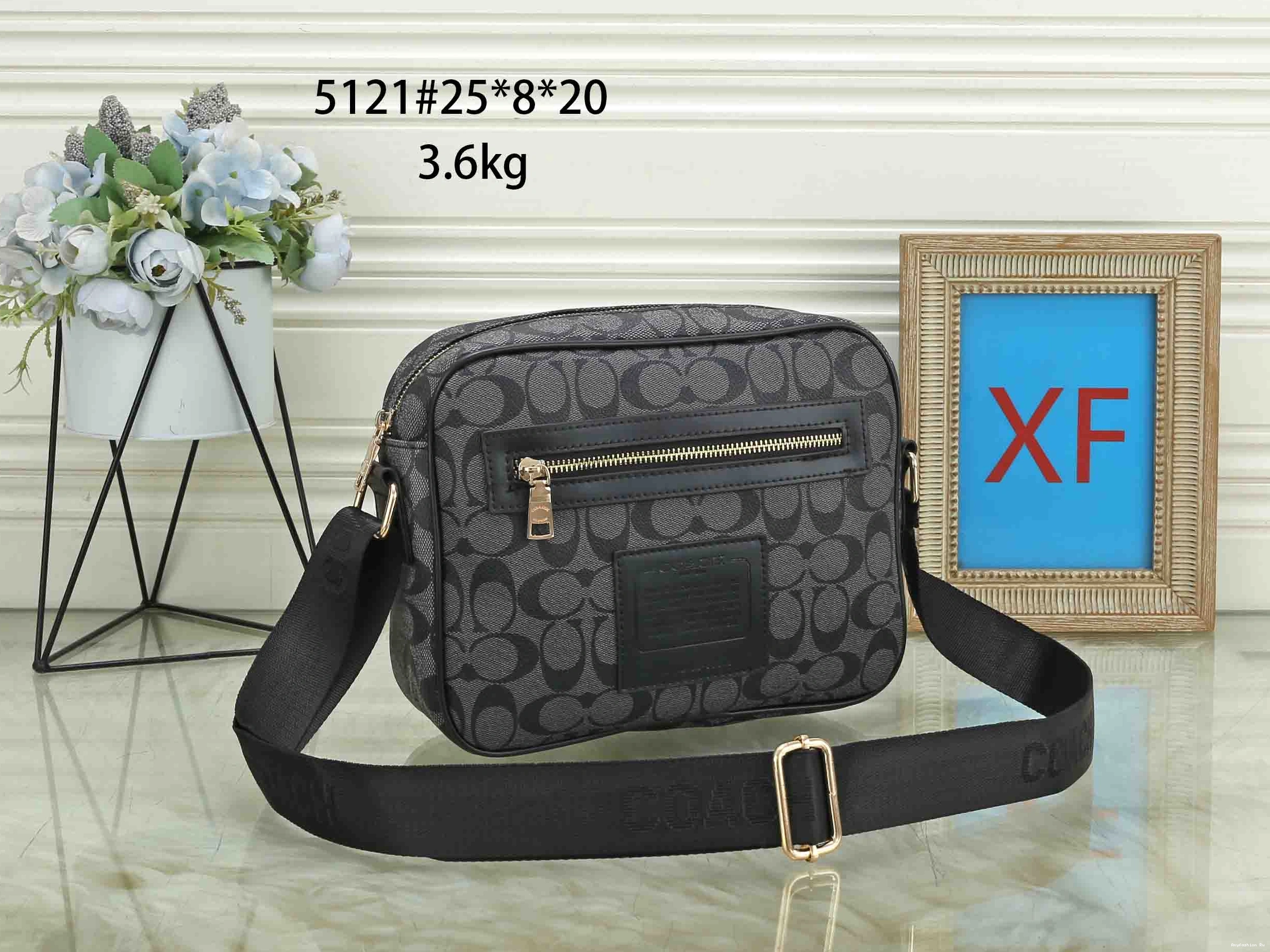 654 Coach Functional Messenger Bag 0506